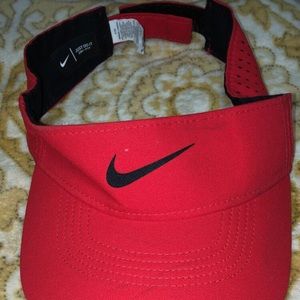 Nike visor